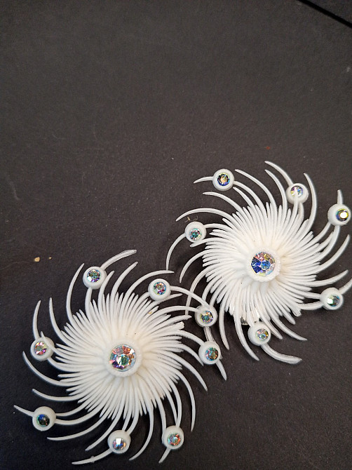 серьги-клипсы с кристаллами Аврора Бореалис Днепр - изображение 1