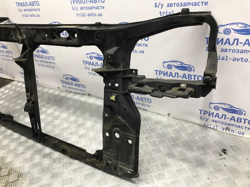 Панель передняя Hyundai Tucson JM 2.0 DIESEL D4EA 2004 (б/у) Київ - зображення 3