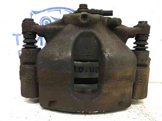 Суппорт передний левый Toyota Avensis 2009-2018 4775005110 (Арт. 30900) Київ