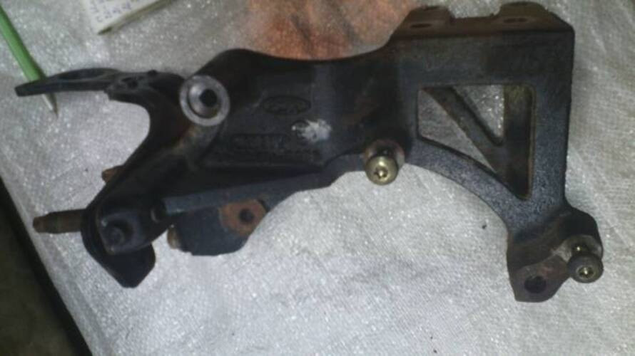 Кронштейн двигателя 93bb-10239-ac Форд Мондео 1.8 Zetec оригинал Винница - изображение 1