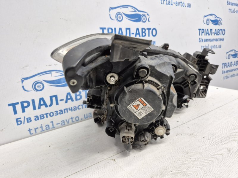 Фара левая Ксенон Mazda 3 BM 2.2 DIESEL 2013 (б/у) Киев - изображение 5