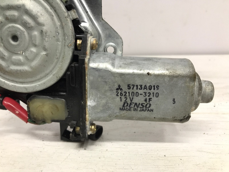 Стеклоподъемник передний левый Mitsubishi Pajero Sport K9 3.0 БЕНЗИН 6G72 1996 (б/у) Киев - изображение 4