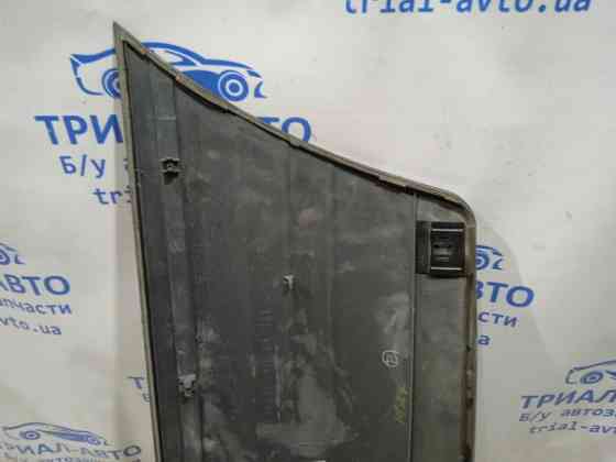 Накладка двери Toyota Land Cruiser J100 1998 задн. прав. (б/у) Київ