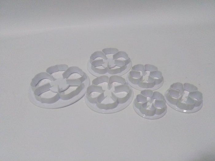 Вирубка кондитерська Empire Квіти EM-0613 6 предметів Київ - зображення 1