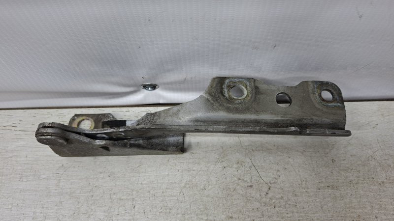 Петля капота правая Mitsubishi Lancer 9 1.6 БЕНЗИН 4G18 2003 (б/у) Київ - зображення 3