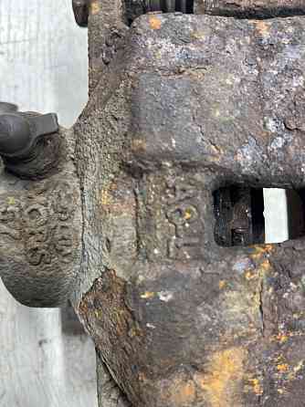 Суппорт передний левый Hyundai I30 GD 1.6 DIESEL D4FB 2011 (б/у) Киев