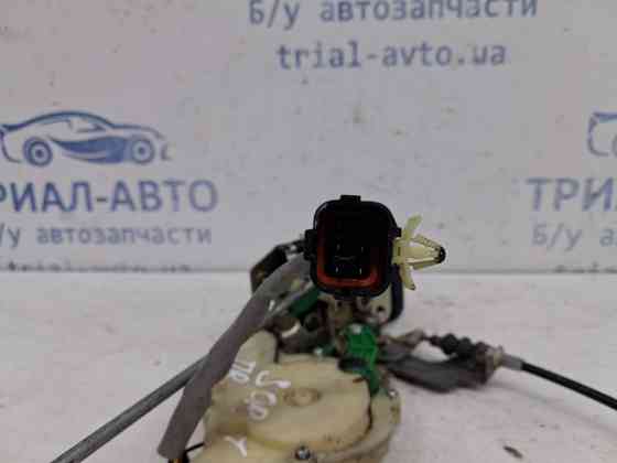 Замок двери передний правый Kia Sorento 2002-2011 813203E010 (Арт. 62735) Киев