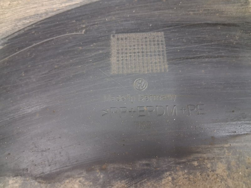 Подкрылок задний правый Volkswagen Caddy 2K 1.9 DIESEL BJB 2003 (б/у) Київ - зображення 8