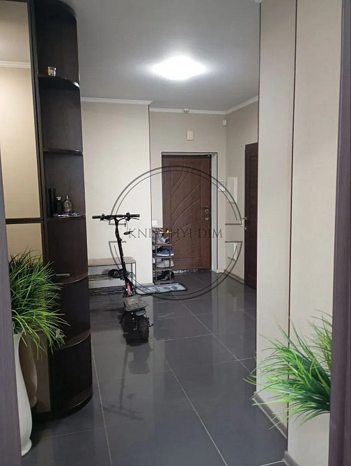 Продаж 2-х кцмнатної в ЖК Статус Град ,м.Осокорки 3 хвилини Київ - зображення 3