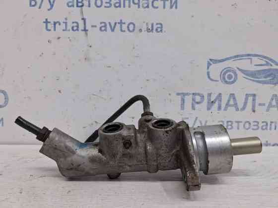 Тормозной цилиндр главный Toyota Avensis T25 1.8 БЕНЗИН 1ZZFE 2002 (б/у) Киев