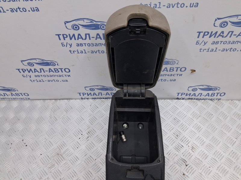 Подлокотник Toyota RAV 4 A30 2.0 БЕНЗИН 1AZFE 2005 (б/у) Київ - зображення 5