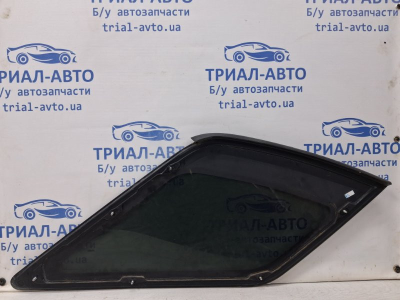 Стекло в кузов заднее правое Kia Sorento BL 2.5 DIESEL D4CB 2002 (б/у) Київ - зображення 2