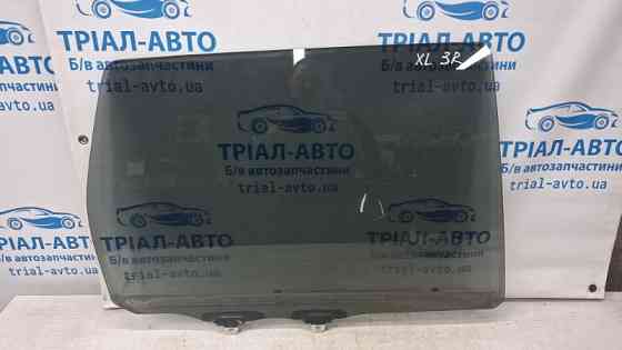 Стекло двери заднее правое Mitsubishi Outlander XL 2.2 DIESEL 4HK 2007 (б/у) Київ