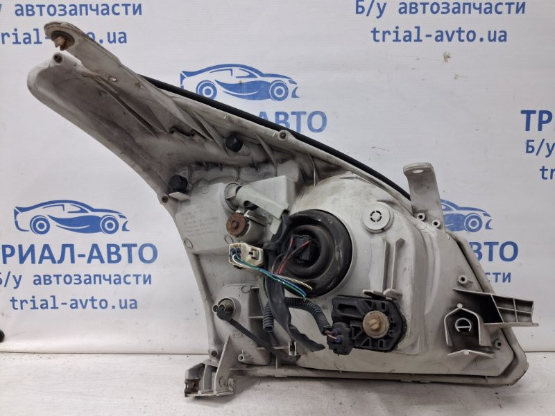 Фара левая галоген Toyota Prado J120 4.0 1GR-FE 2002 (б/у) Київ - зображення 4