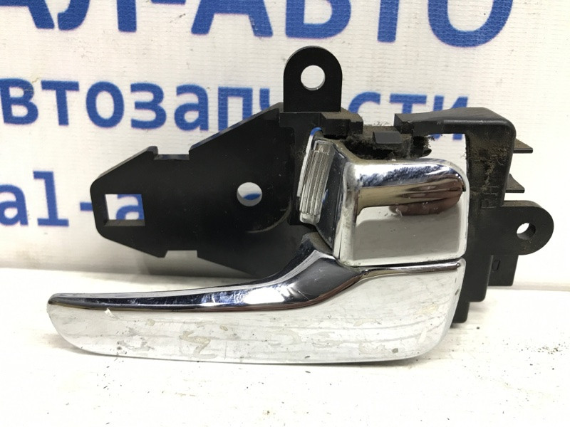 Ручка двери внутренняя правая Mitsubishi L200 KB 2.5 ДИЗЕЛЬ 4D56U 2006 (б/у) Київ - зображення 1