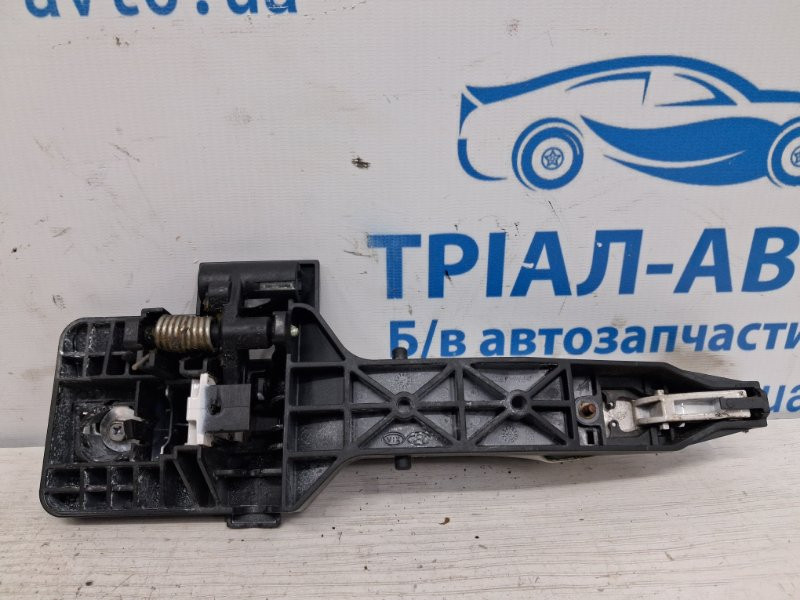 Ручка двери внешняя задняя правая Hyundai I30 GD 1.6 DIESEL D4FB 2011 (б/у) Київ - зображення 3