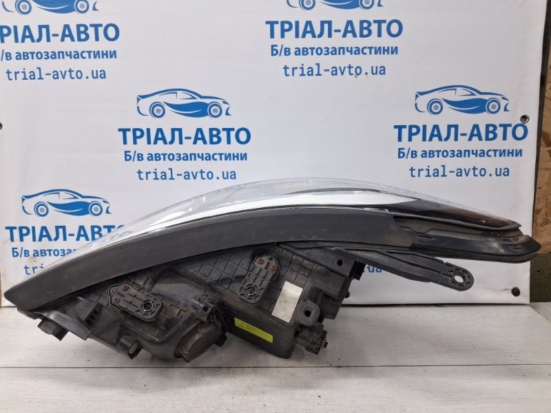 Фара правая Ксенон Hyundai Santa fe DM 2.2 DIESEL D4HB 2012 (б/у) Киев - изображение 7