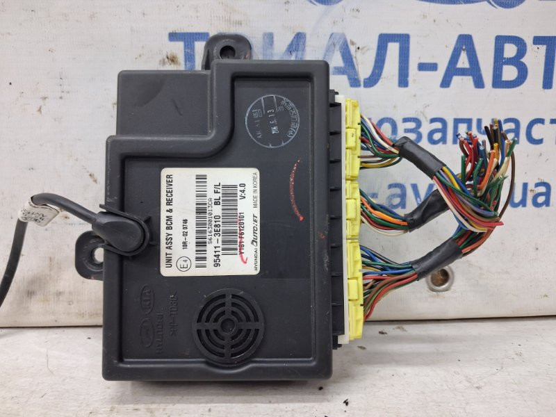 Блок комфорта Kia Sorento BL 2.5 DIESEL D4CB 2002 (б/у) Киев - изображение 1