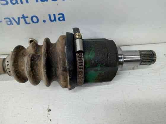 Привод передний правый Mitsubishi Lancer 9 1.6 БЕНЗИН 4G18 2003 (б/у) Київ