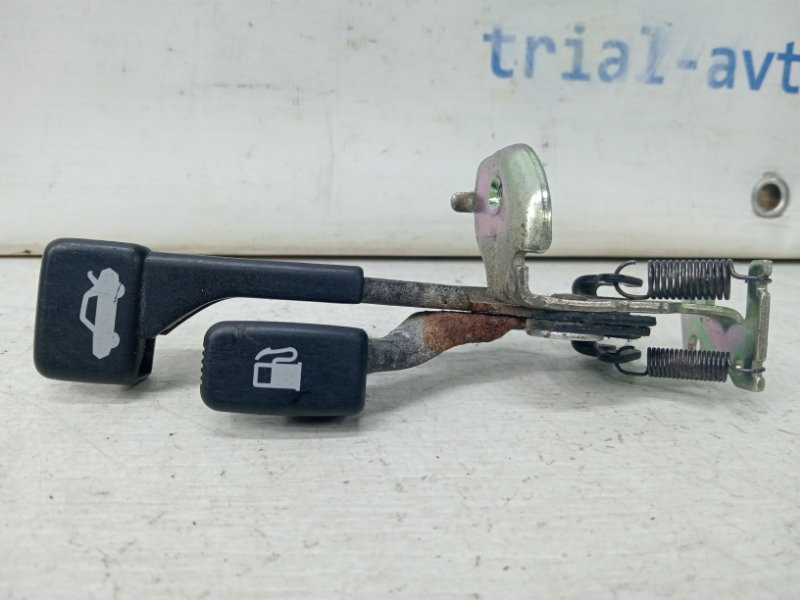 Кнопка открытия багажника Mitsubishi Lancer 9 1.6 БЕНЗИН 4G18 2003 (б/у) Київ - зображення 1