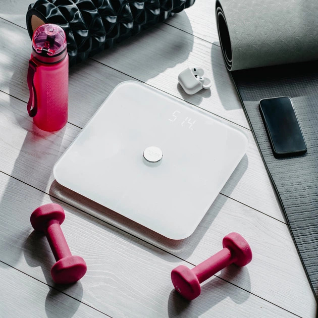 Весы напольные Adler Smart AD 8187 white 180 кг белые Киев - изображение 6