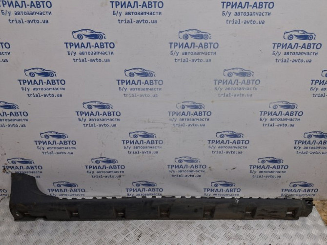 Накладка порога внешняя правая Dacia Duster 2010-2017 768516558R (Арт. 62383) Київ - зображення 1