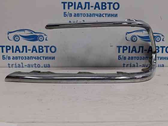 Накладка Mitsubishi Pajero Sport K9 3.0 БЕНЗИН 6G72 1996 лев. (б/у) Киев