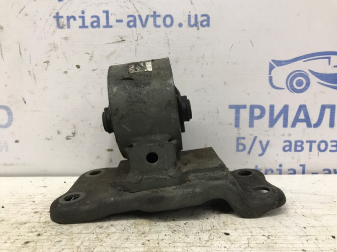 Подушка ДВС левая Mitsubishi Lancer 9 1.6 БЕНЗИН 4G18 2003 (б/у) Киев - изображение 1