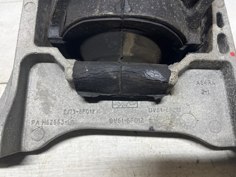 Подушка ДВС Ford Escape 2012-2019  (Арт. 74899) Київ - зображення 4