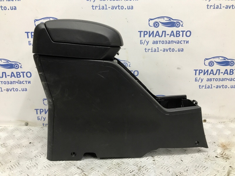 Подлокотник Chevrolet Captiva C100 2.4 БЕНЗИН Z24SED 2006 (б/у) Киев - изображение 1