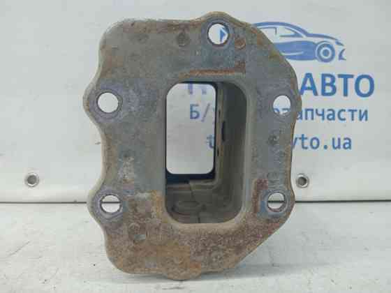 Кронштейн усилителя переднего бампера Hyundai I30 2007-2012 647102L000 (Арт. 61679) Киев