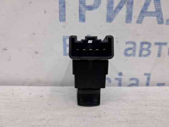 Кнопка стеклоподъемника Suzuki Grand Vitara 2005-2016 3799562J00 (Арт. 61911) Київ