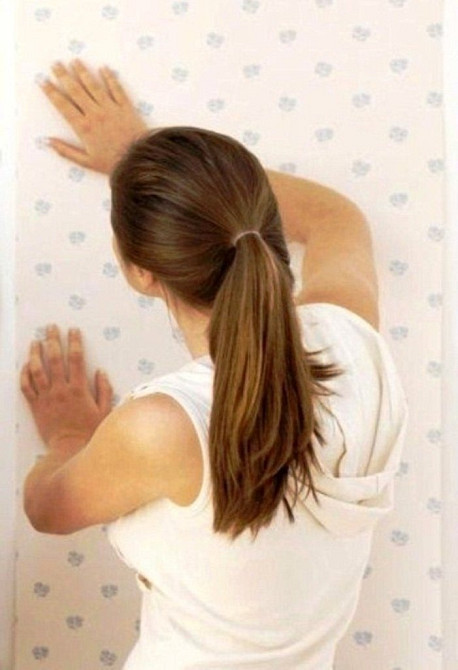 Поклейка обоев Малярные штукатурные работы Київ - зображення 1