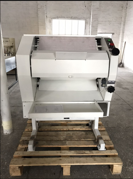 Тестозакаточная машина для багета И8-ХБФ Сміла - зображення 1