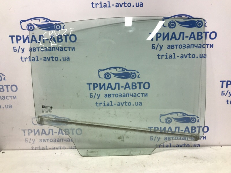 Стекло двери заднее правое Chevrolet Cruze J300 1.8 2009 (б/у) Київ - зображення 1