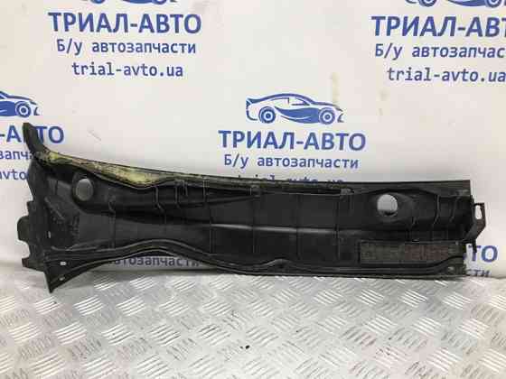 Дефлектор дворников Toyota Avensis 2002-2010 5578205041 (Арт. 57106) Київ