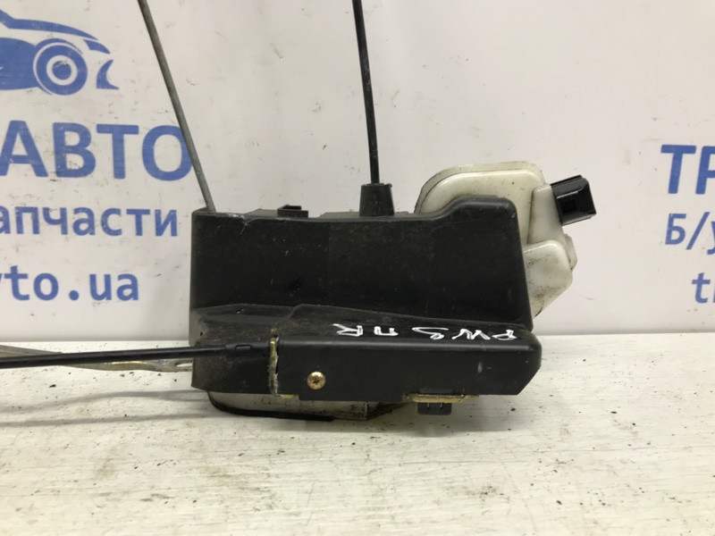 Замок двери передний правый Mitsubishi Pajero Wagon 3 3.2 ДИЗЕЛЬ 4M41 1999 (б/у) Київ - зображення 2