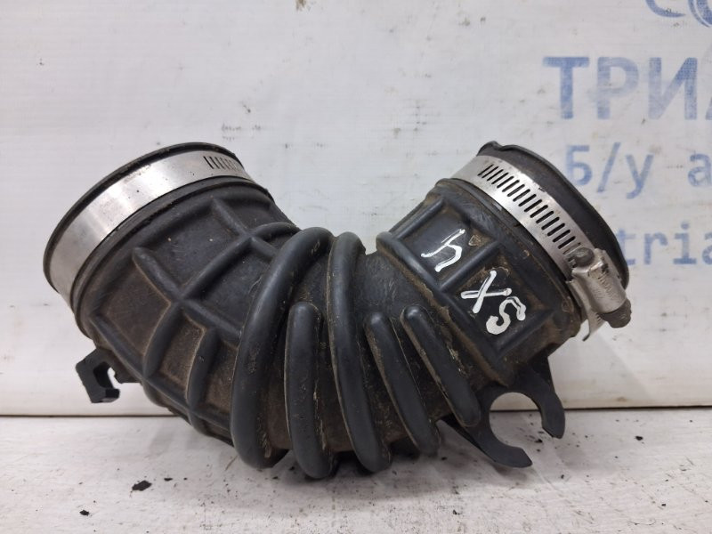 Патрубок воздушного фильтра Suzuki SX4 1 2.0 БЕНЗИН J20A 2006 (б/у) Киев - изображение 4