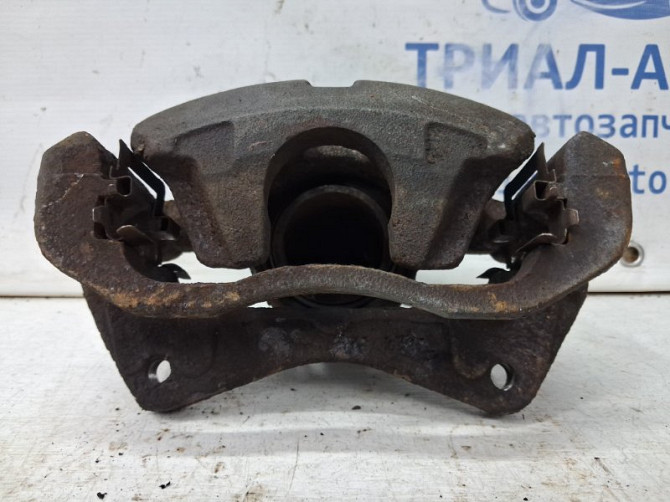 Суппорт передний левый Mitsubishi Lancer 10 1.5 БЕНЗИН 4A91 2007 (б/у) Киев - изображение 2