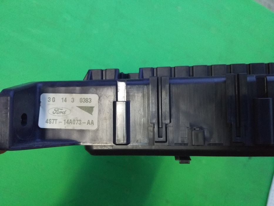 Блок запобіжників 4S7T-14A073-AA Форд Мондео 3 оригінал Вінниця - зображення 3