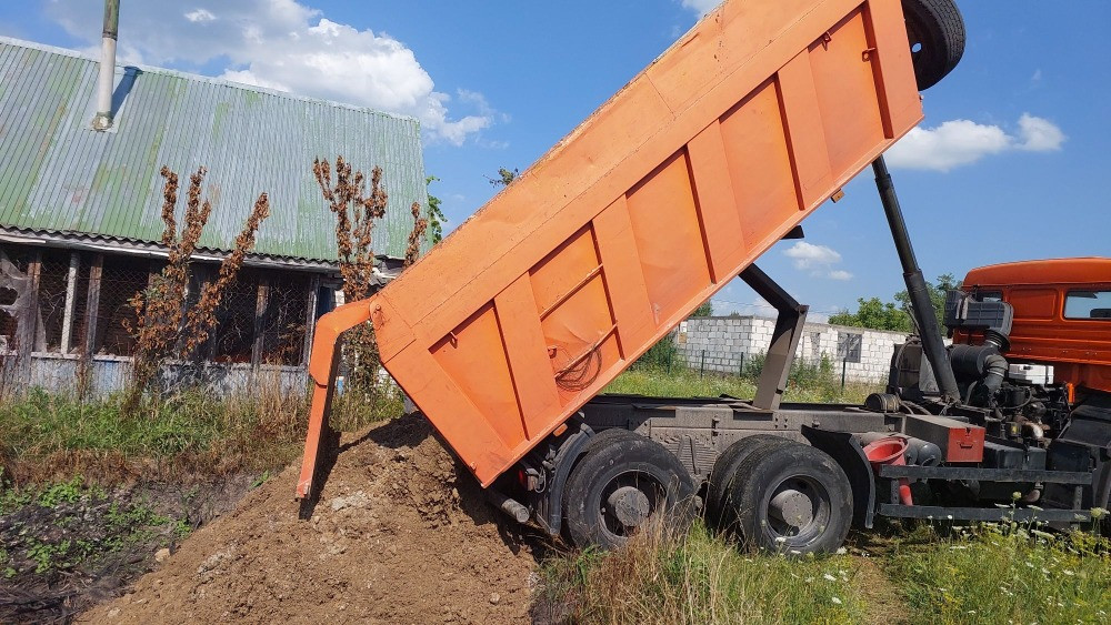 Вирівнювання участку, демонтаж будівлі, підняття та зачиска участку.Оренда Спецтехники. Житомир - изображение 1