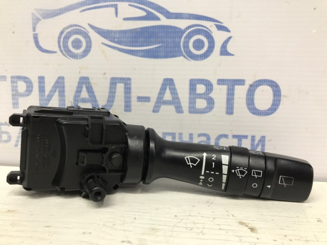 Переключатель подрулевой правый(дворники) Kia Ceed ED 1.6 DIESEL D4FB 2007 (б/у) Киев - изображение 1