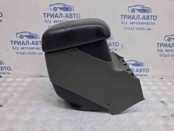 Подлокотник Mitsubishi Pajero Wagon 1999-2006 MR550489 (Арт. 62184) Київ