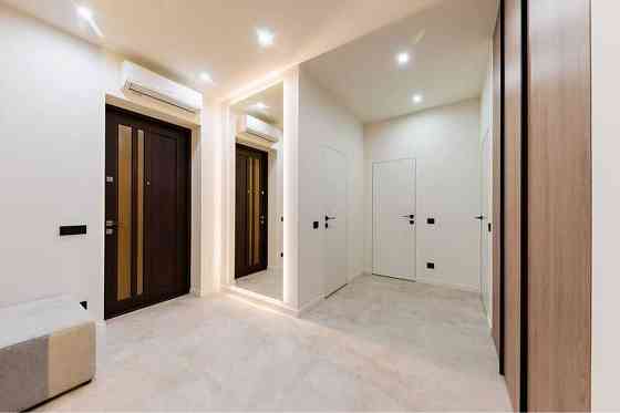 продажа 2-к квартира Ужгород, 165000 $ Ужгород