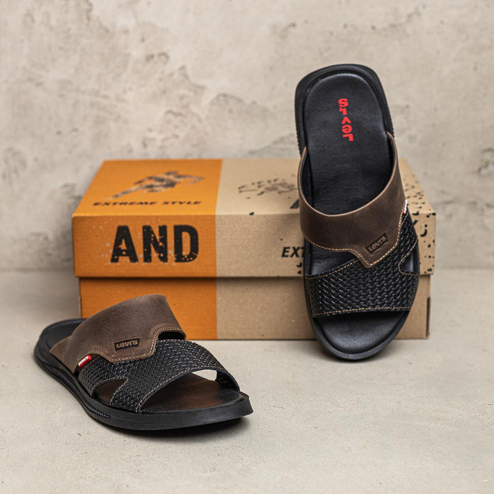 Мужские кожаные  летние шлепанцы-сланцы Levis Київ - зображення 6