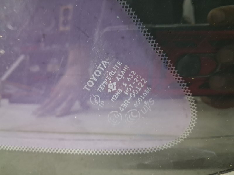 Стекло в кузов заднее правое Toyota RAV 4 A30 2.0 БЕНЗИН 1AZFE 2005 (б/у) Киев - изображение 2