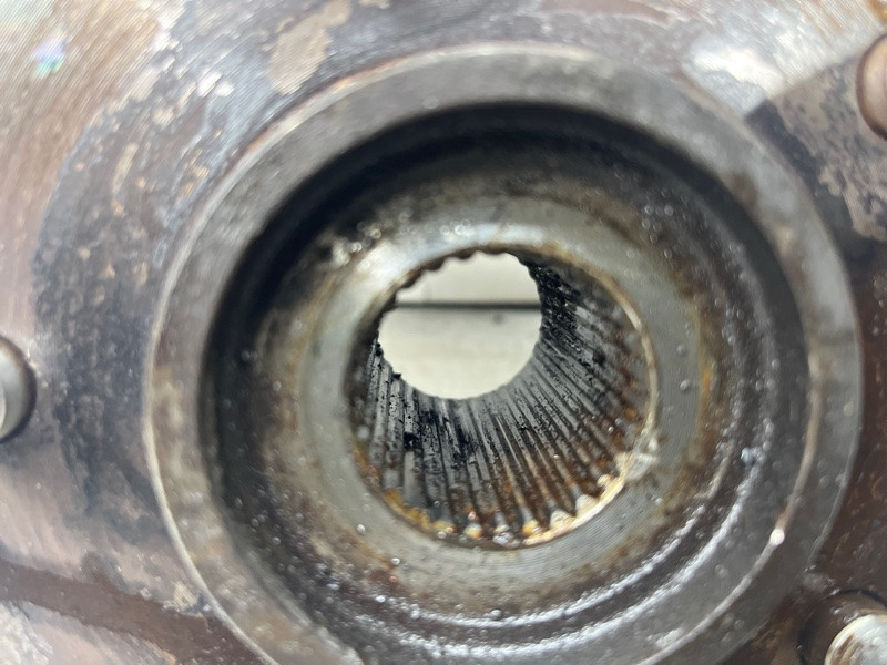 Кулак поворотный правый со ступицей Kia Sportage SL 1.7 DIESEL D4FD 2010 (б/у) Київ - зображення 2