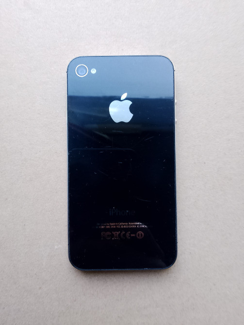 iPhone 4S под восстановление на запчасти Київ - зображення 4
