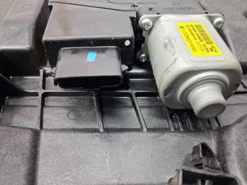 Стеклоподъемник передний правый Hyundai Santa fe DM 2.2 DIESEL D4HB 2012 (б/у) Киев - изображение 3