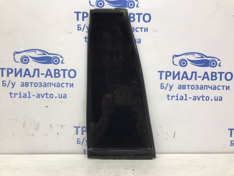 Стекло двери задней правой (форточка) Mitsubishi Pajero Sport K9 2.5 DIESEL 4D56 1996 (б/у) Київ - зображення 2